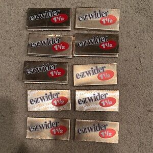 e-zwider 1½ Metal Tags - Lot of 10 NIB